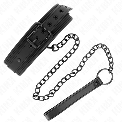 KINK - MODEL 1 NEOPREN-BONDAGE-Halsband mit 78 cm verstellbarem Gürtel, 37,5 x 49,5 cm